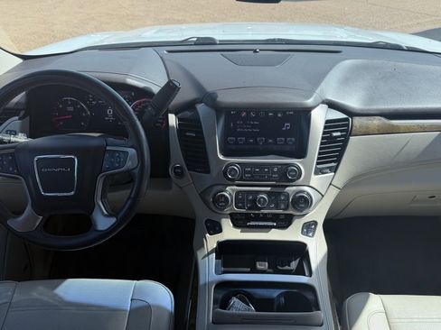 Used 2016 GMC Yukon XL Denali w/ Open Road Package image 21