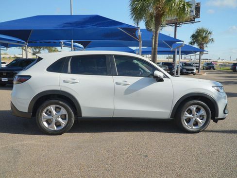 Used 2024 Honda HR-V LX image 4