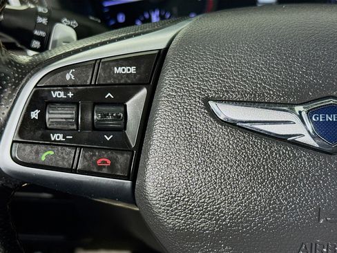 Used 2018 Genesis G80 3.3T Sport image 13