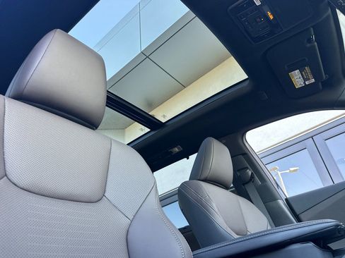 New 2026 Lexus TX 350 AWD image 15
