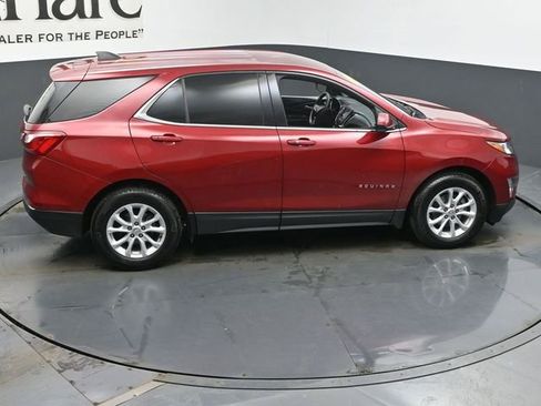 Used 2020 Chevrolet Equinox LT image 39