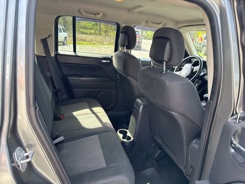 Used 2012 Jeep Patriot Latitude image 23