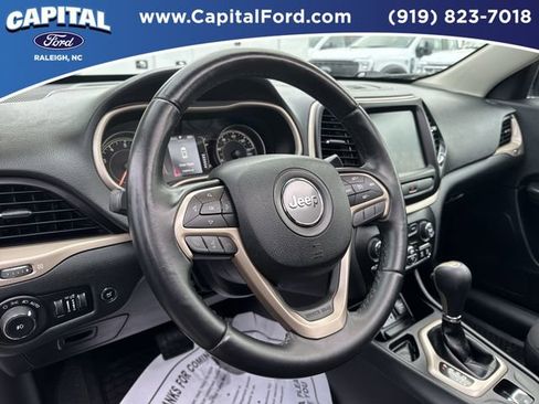 Used 2016 Jeep Cherokee 75th Anniversary image 24