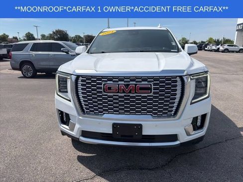 Used 2024 GMC Yukon XL Denali AWD/4WD image 4
