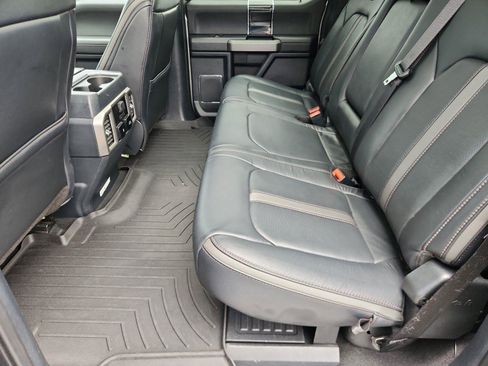 Used 2022 Ford F450 Platinum w/ FX4 Off-Road Package AWD/4WD image 12