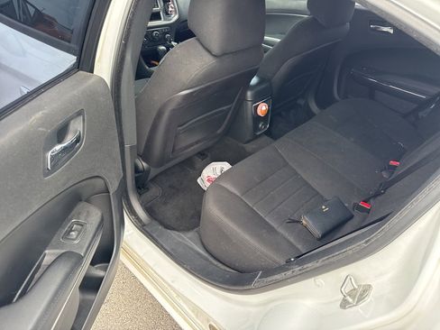 Used 2012 Dodge Charger SE image 14