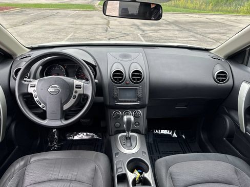 Used 2013 Nissan Rogue SV w/ Premium Pkg FWD image 15