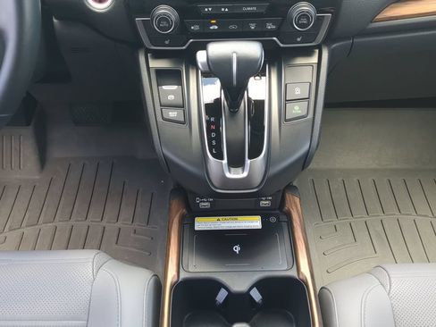 Used 2020 Honda CR-V Touring image 19