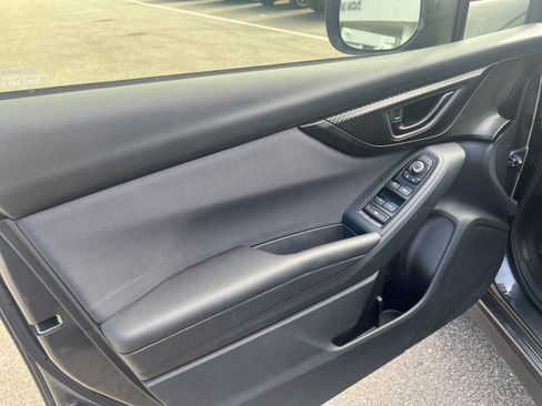 Certified 2022 Subaru Crosstrek 2.0i Premium w/ Moonroof Package image 17