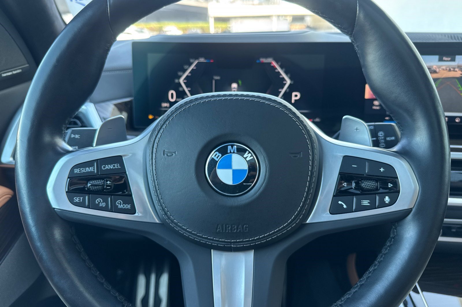 Used 2024 BMW X7 xDrive40i w/ Executive Package AWD/4WD image 11