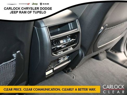 New 2025 Jeep Grand Cherokee Altitude image 30