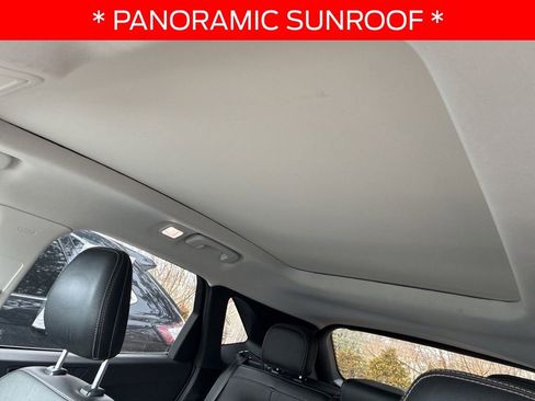 Certified 2021 Ford Escape Titanium w/ Titanium Elite Package image 8