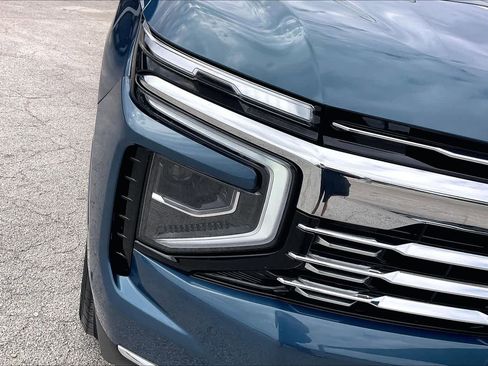 Used 2025 Chevrolet Tahoe Premier RWD image 27