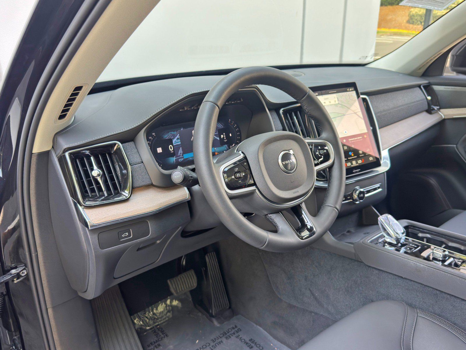 Used 2026 Volvo XC90 B6 Plus AWD/4WD image 14