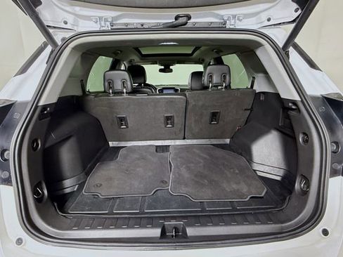 Used 2020 GMC Terrain SLT w/ Preferred Package image 25