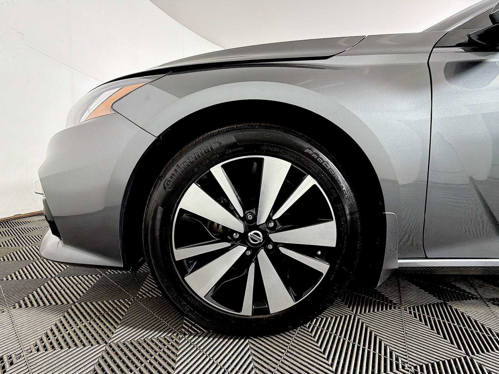 Used 2021 Nissan Altima 2.5 SL AWD/4WD image 8