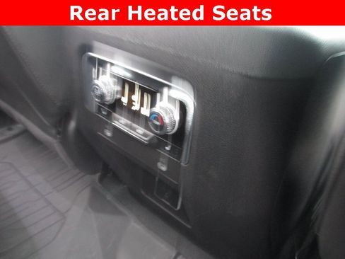 Used 2024 GMC Yukon AT4 w/ AT4 Premium Plus Package image 27