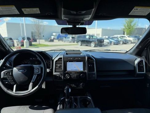 Used 2019 Ford F150 XLT w/ Equipment Group 302A Luxury image 8