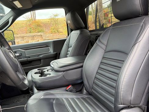 Used 2023 RAM 2500 Big Horn w/ Level B Equipment Group image 23