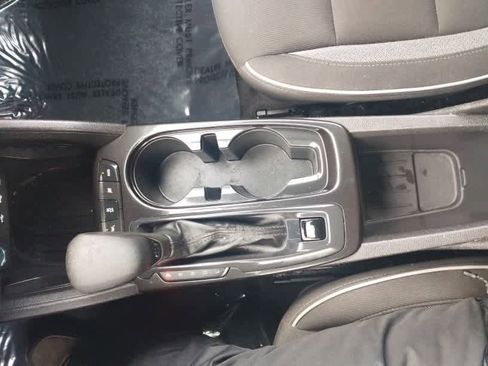 Used 2023 Chevrolet TrailBlazer LT image 27