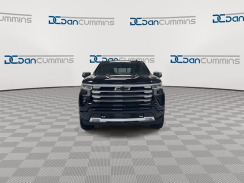 New 2026 Chevrolet Silverado 1500 High Country w/ Technology Package AWD/4WD image 3