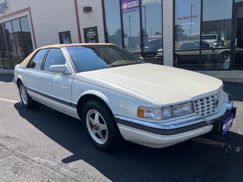 Used 1994 Cadillac Seville SLS image 1
