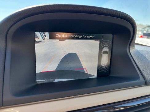 Used 2015 Volvo XC70 T6 Platinum image 16