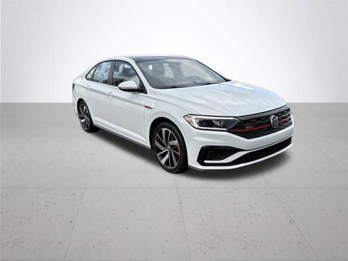 Used 2021 Volkswagen Jetta GLI Autobahn FWD image 4