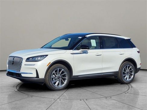 New 2026 Lincoln Corsair Premiere image 3