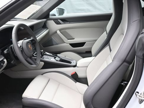 Certified 2025 Porsche 911 Carrera S RWD image 6