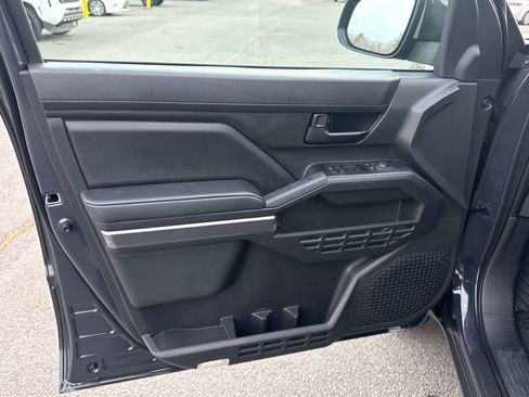 New 2026 Toyota Tacoma SR5 image 8