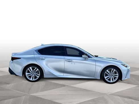 Used 2024 Lexus IS 300 w/ Comfort Package RWD image 9
