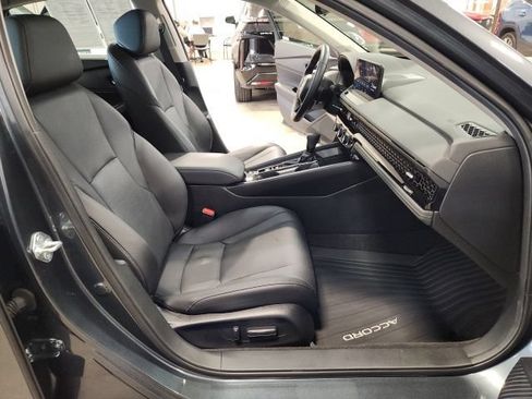 Used 2024 Honda Accord EX-L image 29