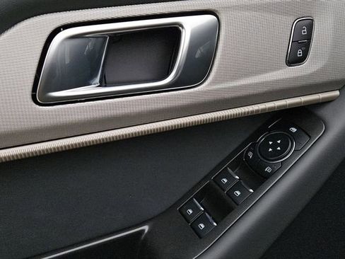 New 2026 Ford Explorer Active image 26