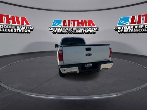 Used 2016 Ford F250 XL w/ Power Equipment Group AWD/4WD image 7