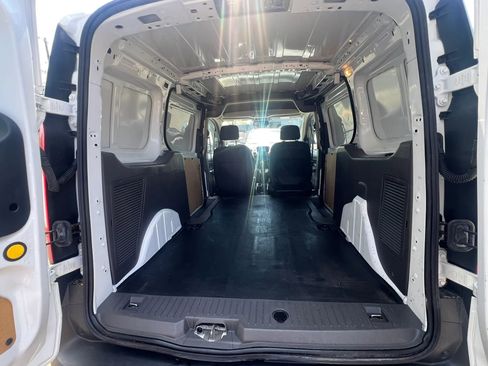 Used 2020 Ford Transit Connect XL FWD image 10