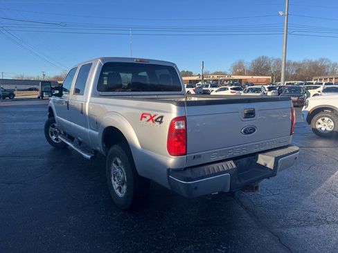 Used 2015 Ford F250 XLT w/ XLT Value Package image 4
