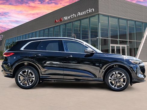New 2025 Audi Q5 Premium image 5