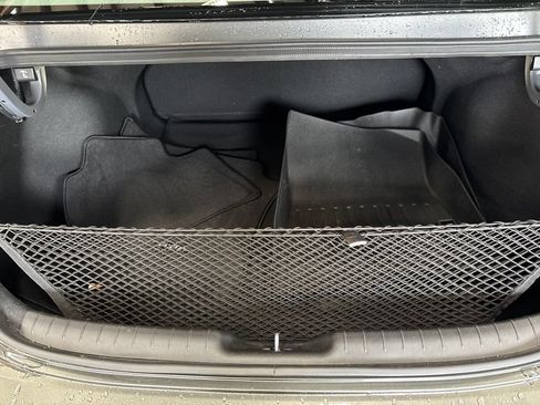 Used 2024 Hyundai Elantra SEL FWD image 13