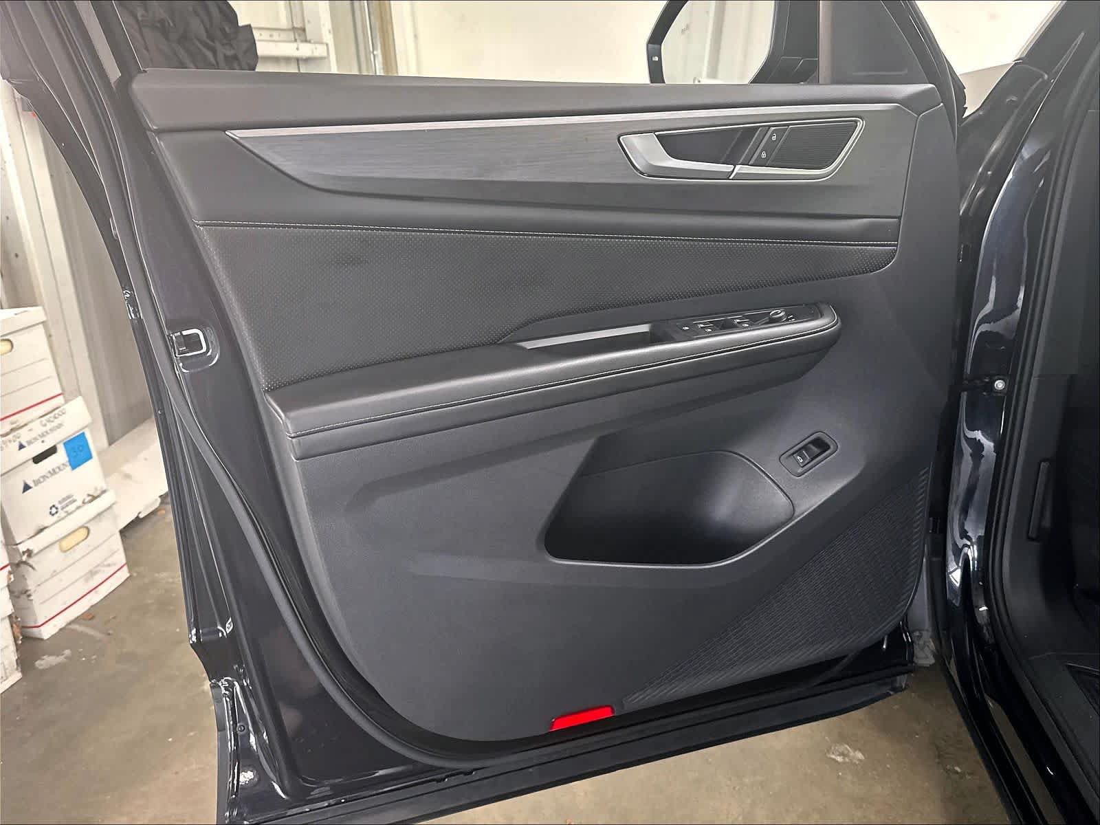 Used 2024 Volkswagen Atlas Cross Sport SE w/ Panoramic Sunroof Package AWD/4WD image 23