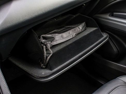 Used 2024 Alfa Romeo Stelvio Ti image 18