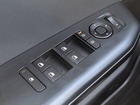 Used 2025 Kia K4 FWD image 20