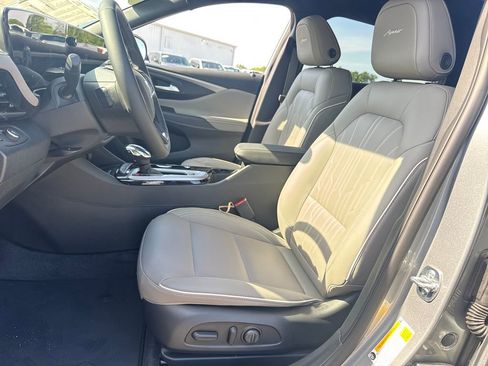 New 2026 Buick Envista Sport Touring FWD image 16