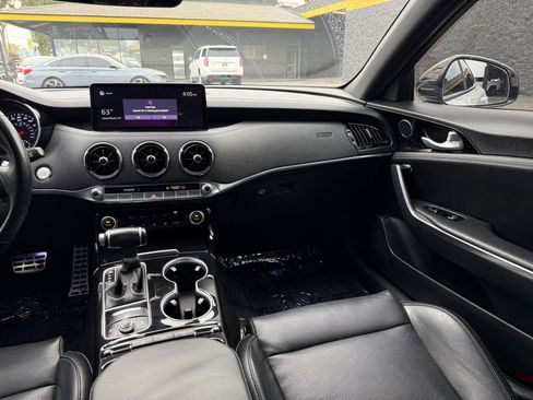 Used 2022 Kia Stinger GT-Line image 23