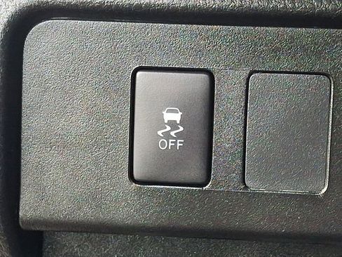 Used 2023 Toyota Tacoma TRD Off-Road w/ Technology Package image 28