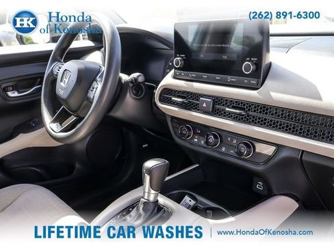 Certified 2025 Honda HR-V LX image 25