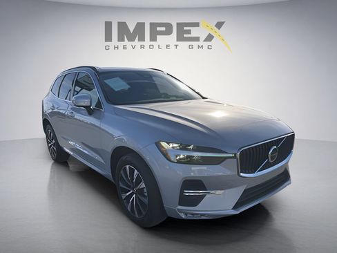 Used 2023 Volvo XC60 B5 Core w/ Protection Package Premier AWD/4WD image 7