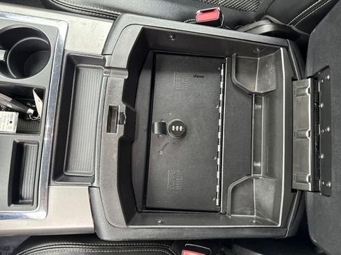 Used 2013 RAM 1500 Sport w/ Remote Start & Security Group image 26