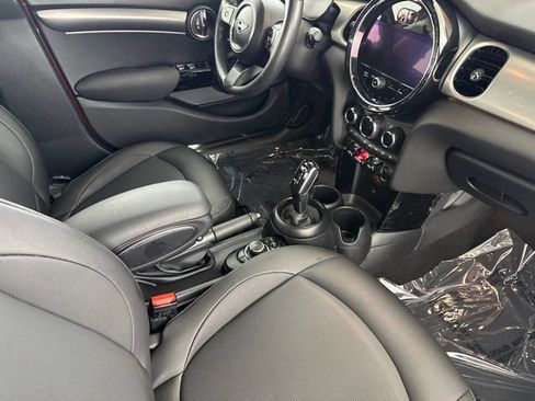Used 2023 MINI Cooper 4-Door Hardtop FWD image 24