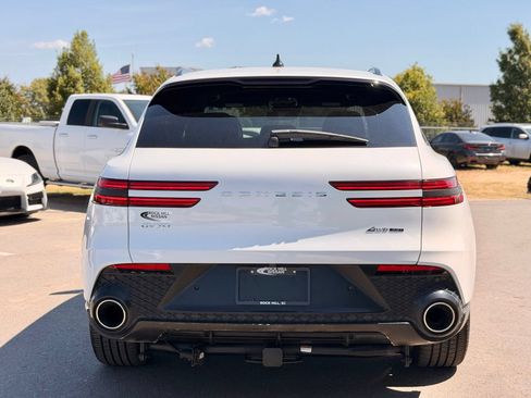 Used 2024 Genesis GV70 3.5T Sport w/ Sport Advanced Package AWD/4WD image 16